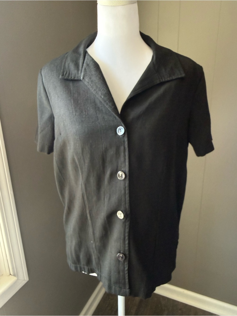 Classic Black Short-Sleeve Button Front Blouse